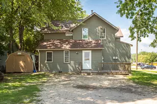 803 W 5th St, Winona, MN 55987 - Photo 20