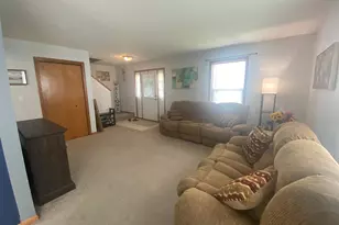 805 3rd Ave NE, Plainview, MN 55964 - Photo 4