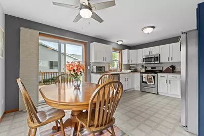 805 3rd Avenue NE, Plainview, MN 55964 - Photo 16