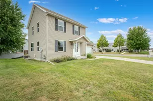 805 3rd Ave NE, Plainview, MN 55964 - Photo 8