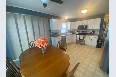 805 3rd Avenue NE, Plainview, MN 55964 - Photo 8