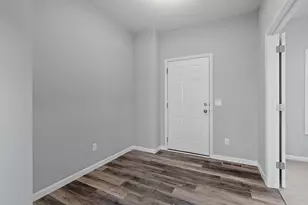 910 Buffalo St NW, Delano, MN 55328 - Photo 2