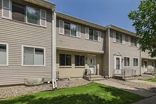 1467 Goodwin Ave N, Oakdale, MN 55128 - Photo 1
