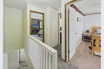 1467 Goodwin Avenue N, Oakdale, MN 55128 - Photo 12