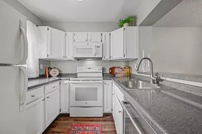 2079 Parkside Drive, Saint Paul, MN 55119 - Photo 1