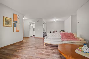 2079 Parkside Dr, Saint Paul, MN 55119 - Photo 6