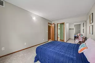 2079 Parkside Dr, Saint Paul, MN 55119 - Photo 20