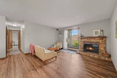 2079 Parkside Drive, Saint Paul, MN 55119 - Photo 2