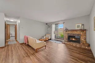 2079 Parkside Dr, Saint Paul, MN 55119 - Photo 2