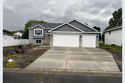 310 Gloria Avenue, Green Isle, MN 55338 - Photo 1
