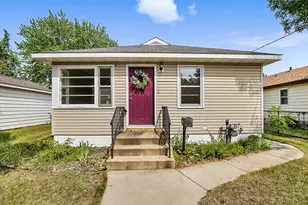122 30th Ave N, Saint Cloud, MN 56303 - Photo 1