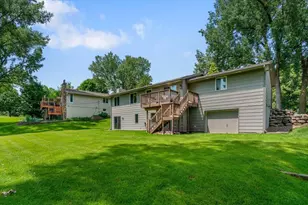 12738 Gordon Dr, Eden Prairie, MN 55346 - Photo 26