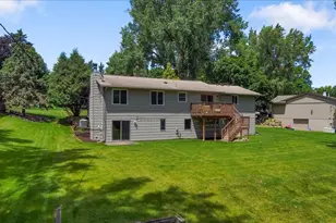 12738 Gordon Dr, Eden Prairie, MN 55346 - Photo 52