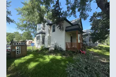 429 5th Avenue NE, Saint Cloud, MN 56304 - Photo 2