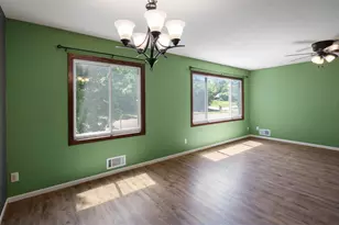 13986 Herald Way, Apple Valley, MN 55124 - Photo 10