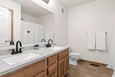 4108 Parker Trail, Robbinsdale, MN 55422 - Photo 18
