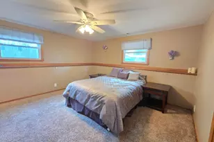 411 Ridge Rd, Albert Lea, MN 56007 - Photo 38