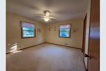 411 Ridge Road, Albert Lea, MN 56007 - Photo 38