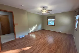 411 Ridge Rd, Albert Lea, MN 56007 - Photo 32