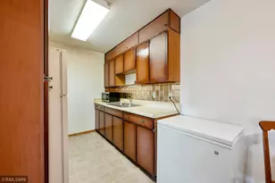 7000 Sandell Ave, Edina, MN 55435 - Photo 10