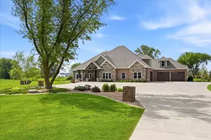 23915 Territorial Rd, Rogers, MN 55374 - Photo 2