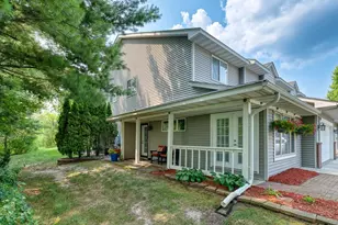 7811 Oak Ct, Lino Lakes, MN 55014 - Photo 4