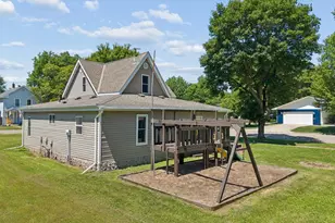 403 S Holcombe Ave, Litchfield, MN 55355 - Photo 22