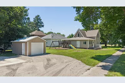 403 S Holcombe Avenue, Litchfield, MN 55355 - Photo 26