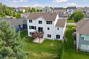 9708 Compass Pointe Ct, Woodbury, MN 55129 - Photo 4