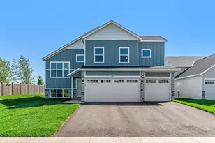 966 Willow Glen Ave, Somerset, WI 54025 - Photo 1