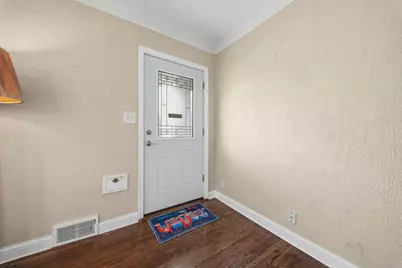 471 White Bear Avenue N, Saint Paul, MN 55106 - Photo 2
