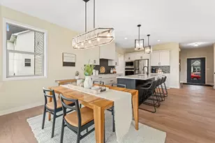 17905 Hidden Creek Trl, Lakeville, MN 55044 - Photo 16