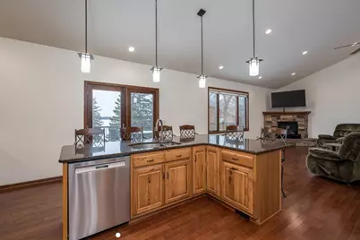 60340 Maverick Court, Madison Lake, MN 56063 - Photo 4