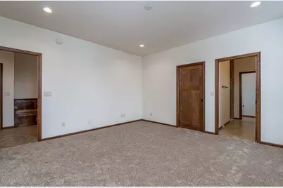 60340 Maverick Court, Madison Lake, MN 56063 - Photo 18
