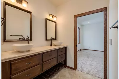 60340 Maverick Court, Madison Lake, MN 56063 - Photo 14