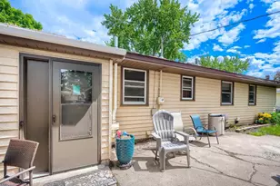 11256 Arrowhead St NW, Coon Rapids, MN 55433 - Photo 16