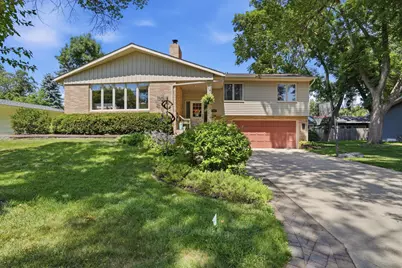 920 Meadow Lane, Willmar, MN 56201 - Photo 2
