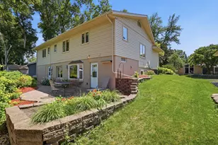 920 Meadow Ln, Willmar, MN 56201 - Photo 6
