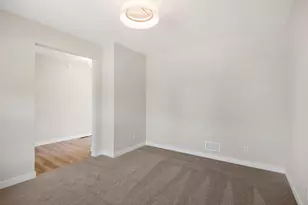 17924 Headwaters Dr, Lakeville, MN 55044 - Photo 14