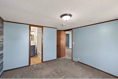 220 N Chestnut Street, Belle Plaine, MN 56011 - Photo 14