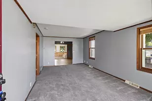 220 N Chestnut St, Belle Plaine, MN 56011 - Photo 2
