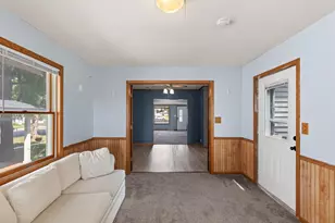220 N Chestnut St, Belle Plaine, MN 56011 - Photo 6