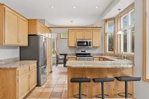 8901 Dunbar Knoll N, Brooklyn Park, MN 55443 - Photo 14