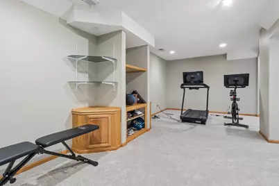 8901 Dunbar Knoll N, Brooklyn Park, MN 55443 - Photo 54
