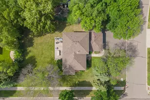 8901 Dunbar Knoll N, Brooklyn Park, MN 55443 - Photo 62