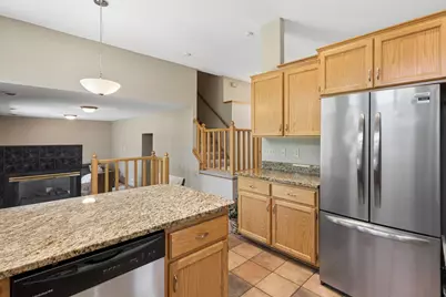 8901 Dunbar Knoll N, Brooklyn Park, MN 55443 - Photo 10