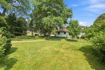 2464 Holloway Avenue E, North Saint Paul, MN 55109 - Photo 26
