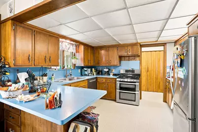 5433 Twin Lake Boulevard E, Brooklyn Center, MN 55429 - Photo 12