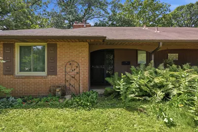 5433 Twin Lake Boulevard E, Brooklyn Center, MN 55429 - Photo 2