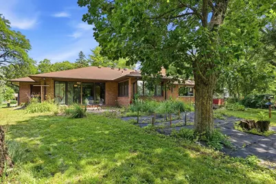 5433 Twin Lake Boulevard E, Brooklyn Center, MN 55429 - Photo 10